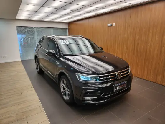 VOLKSWAGEN TIGUAN 2020