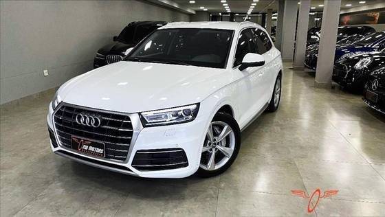 AUDI Q5 2018