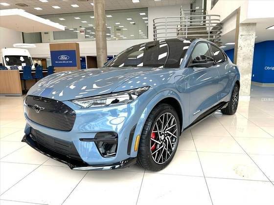 FORD MUSTANG MACH-e 2024