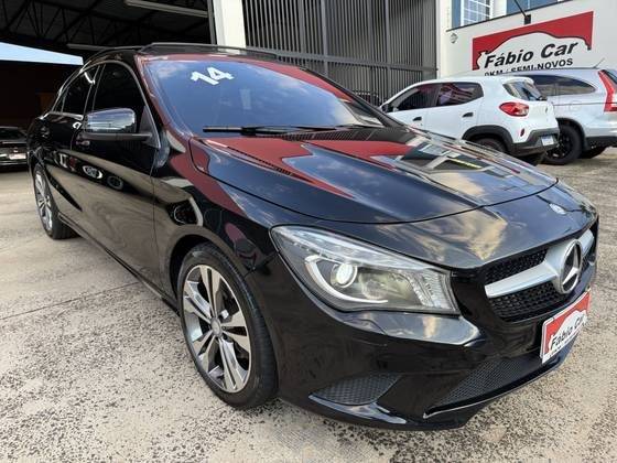 MERCEDES-BENZ CLA 200 2014