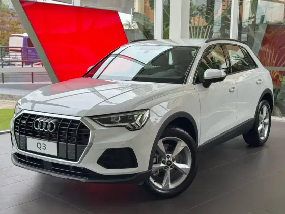 AUDI Q3 2025