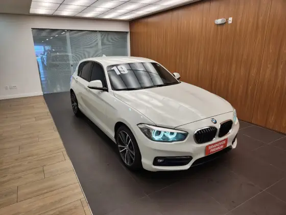BMW 120i 2019