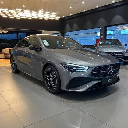 MERCEDES-BENZ CLA 200 2025