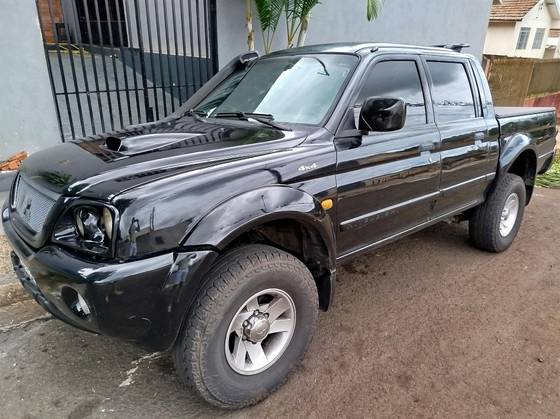 MITSUBISHI L200 2004