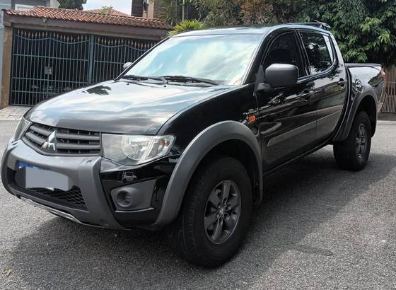 MITSUBISHI L200 TRITON 2017
