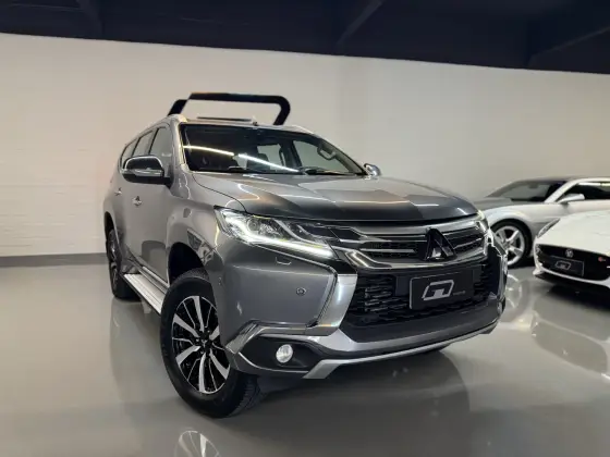 MITSUBISHI PAJERO SPORT 2020