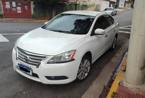 NISSAN SENTRA 2015
