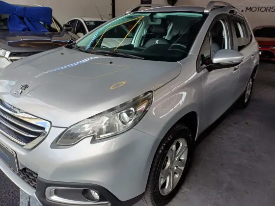 PEUGEOT 2008 2017