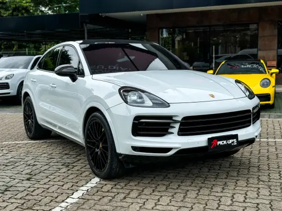 PORSCHE CAYENNE 2020