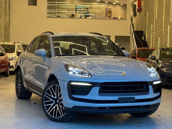 PORSCHE MACAN 2025