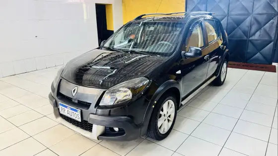 RENAULT SANDERO 2012