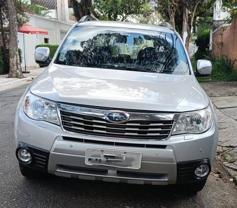 SUBARU FORESTER 2010