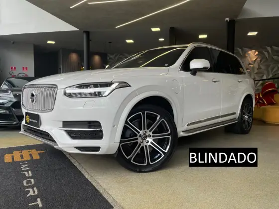 VOLVO XC90 2019