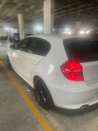 BMW 118i 2011