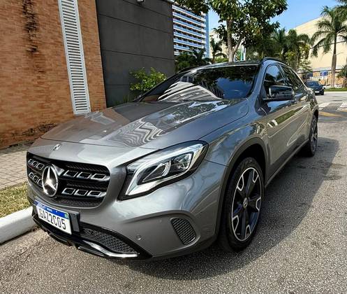 MERCEDES-BENZ GLA 200 2019