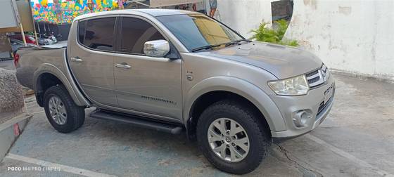 MITSUBISHI L200 TRITON 2016