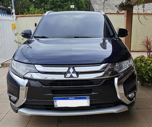 MITSUBISHI OUTLANDER 2018