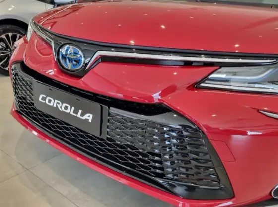 TOYOTA COROLLA 2025