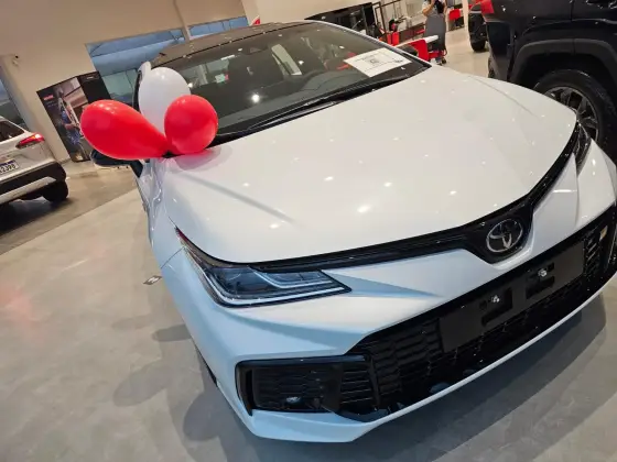 TOYOTA COROLLA 2025