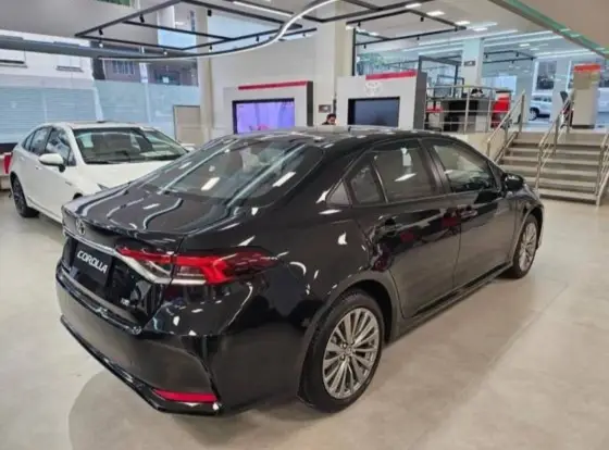 TOYOTA COROLLA 2025
