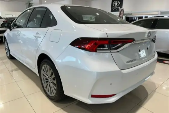 TOYOTA COROLLA 2025