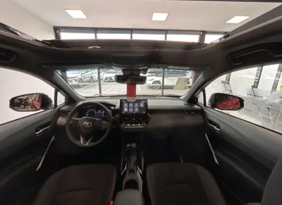 TOYOTA COROLLA CROSS 2026