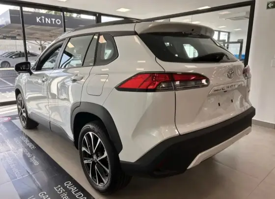 TOYOTA COROLLA CROSS 2026