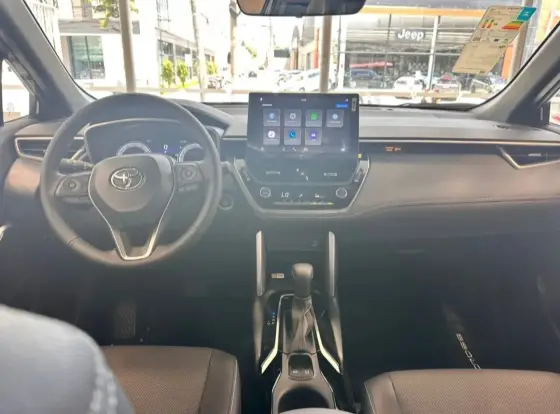 TOYOTA COROLLA CROSS 2026