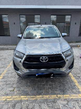 TOYOTA HILUX 2021