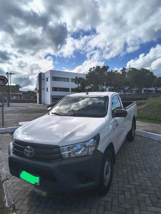 TOYOTA HILUX 2021