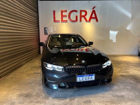 BMW 320i 2020