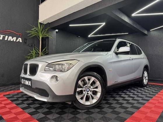 BMW X1 2011