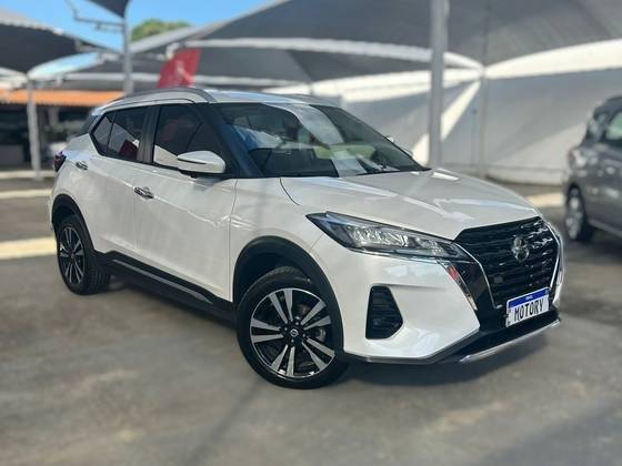 NISSAN KICKS 2022