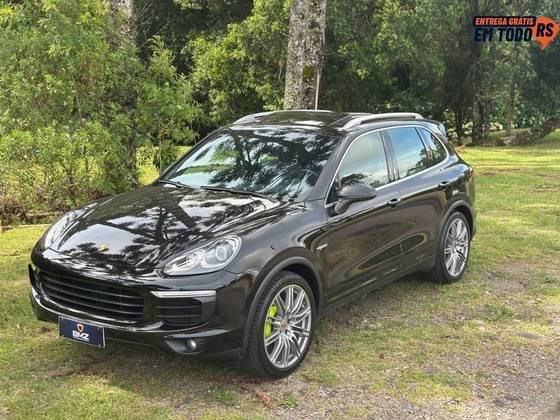 PORSCHE CAYENNE 2017