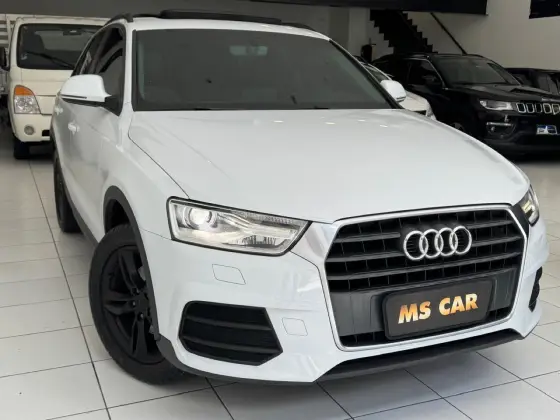 AUDI Q3 2016