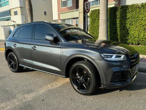 AUDI Q5 2020