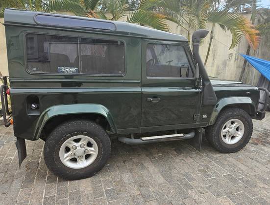 LAND ROVER DEFENDER 2001