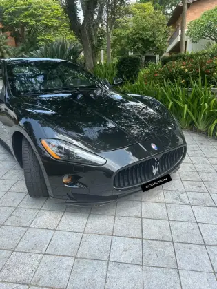 MASERATI GRANTURISMO 2010