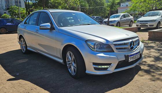 MERCEDES-BENZ C 250 2014