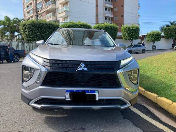 MITSUBISHI ECLIPSE CROSS 2023