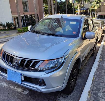 MITSUBISHI L200 TRITON 2019