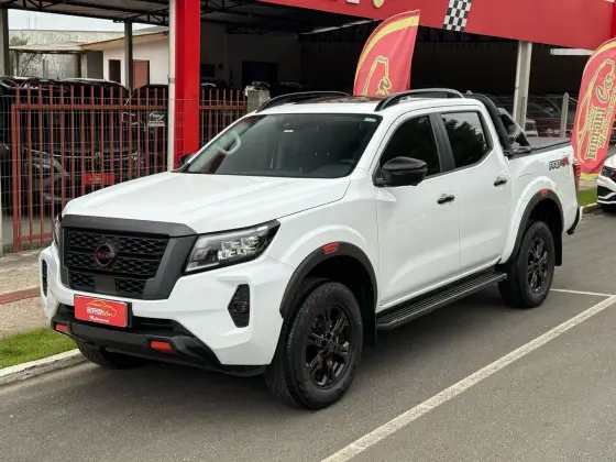 NISSAN FRONTIER 2024