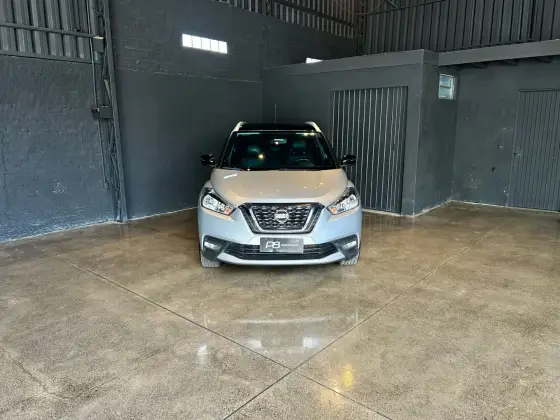 NISSAN KICKS 2018