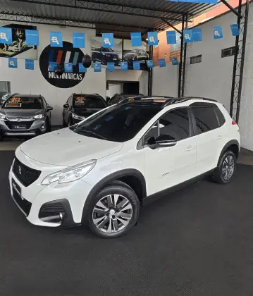 PEUGEOT 2008 2020