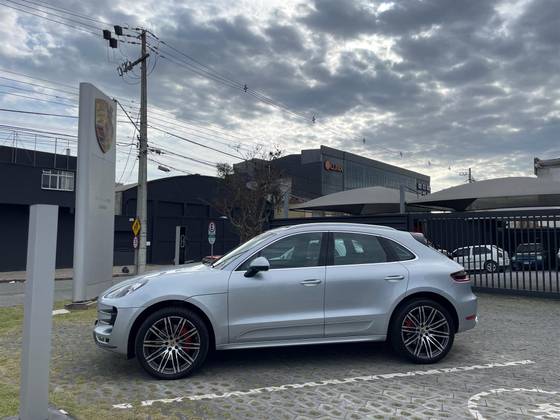 PORSCHE MACAN 2015