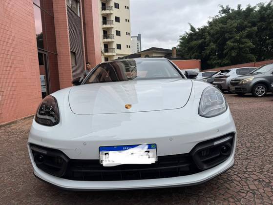 PORSCHE PANAMERA 2022