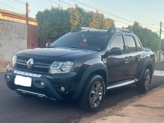 RENAULT DUSTER OROCH 2016
