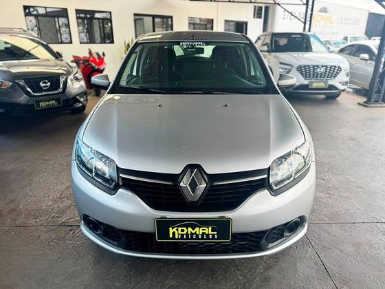 RENAULT SANDERO 2017