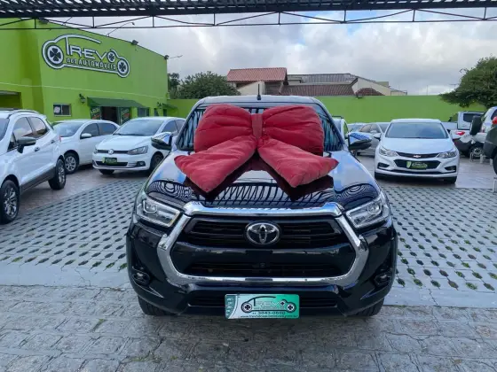 TOYOTA HILUX 2022