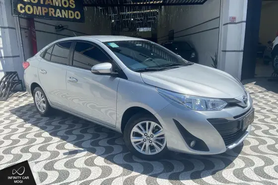 TOYOTA YARIS 2019